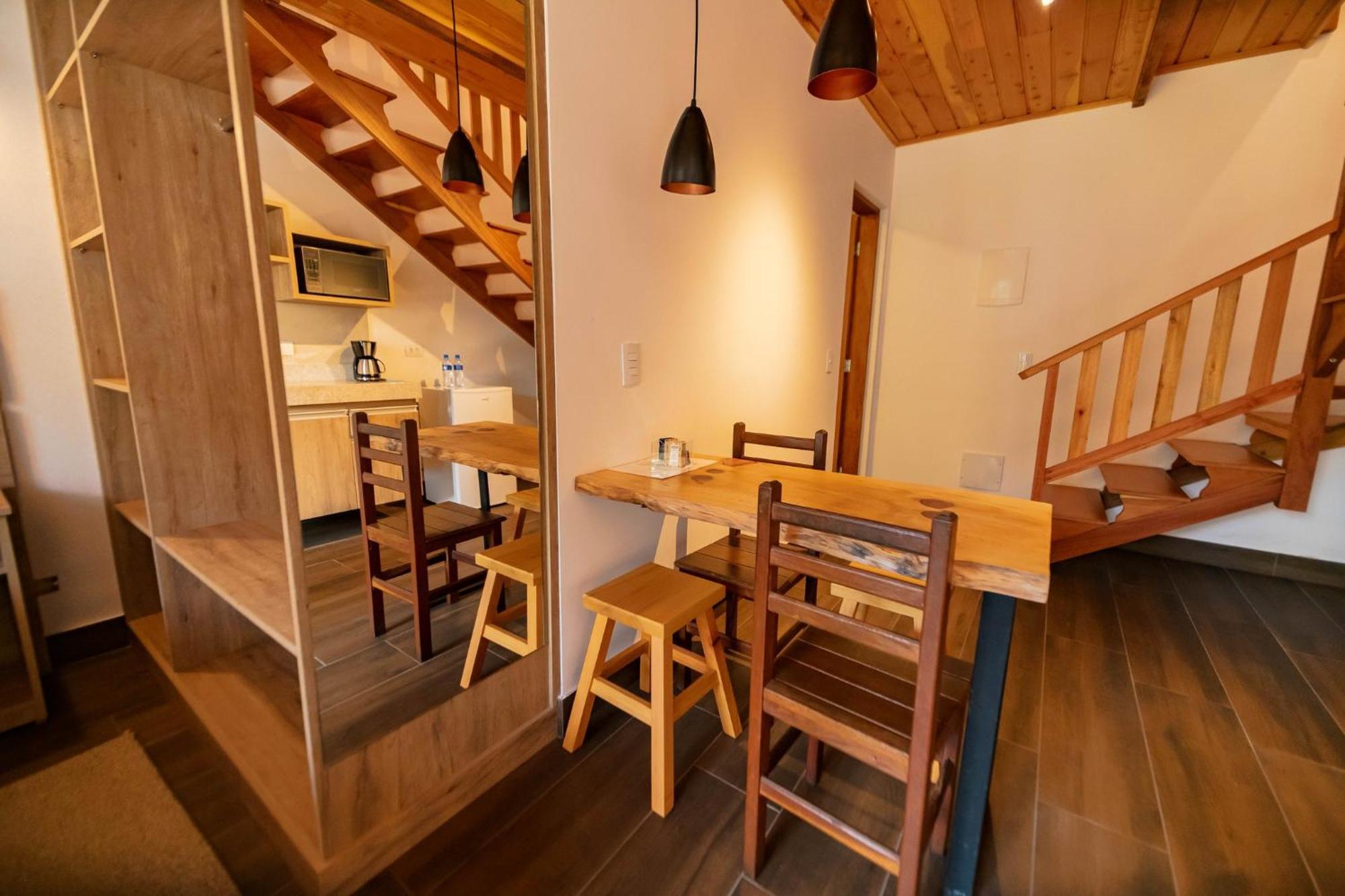 Chalet Estilo De Campos